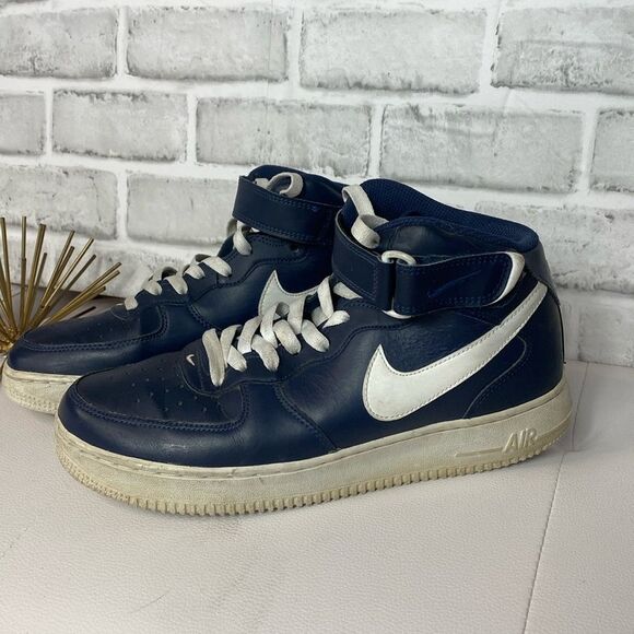 Nike Other - Nike Air Force 1 Mid '07 Midnight Navy Blue Size 8 2016